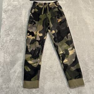 Nike Sportswear Club Sweatpants Youth Medium Green Camouflage Joggers